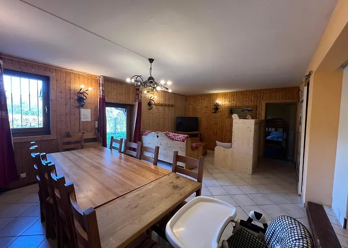 Le Petit Paradis 74 *